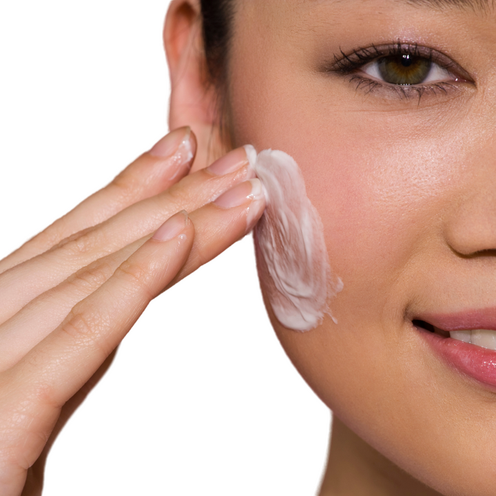 SMOOTHING HA + NIACINAMIDE MOISTURIZER