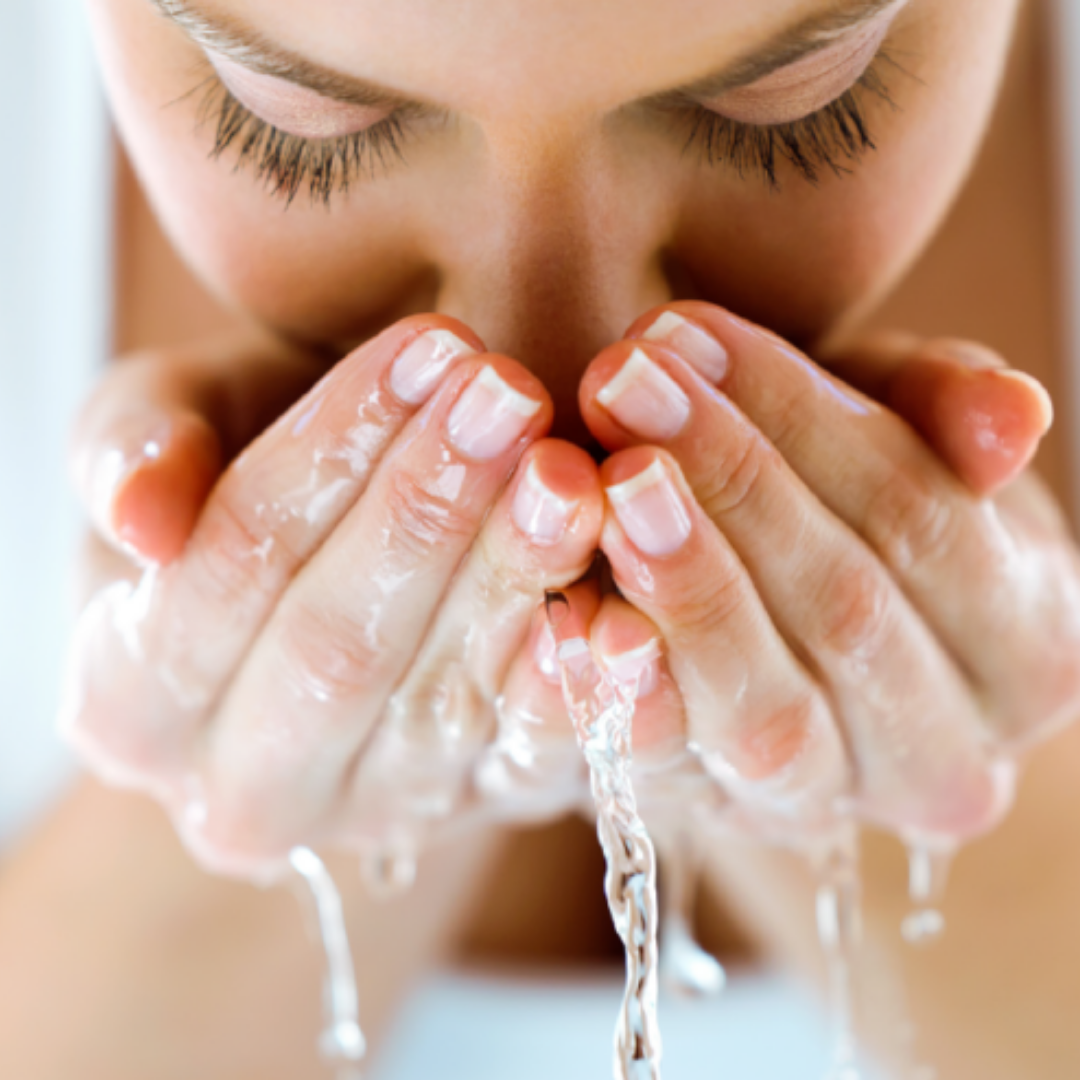 CLARIFYING FOAMING CLEANSER